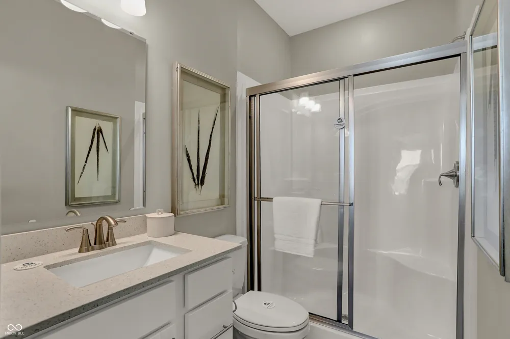 8559 Moyer Street East Fortville, IN 46040