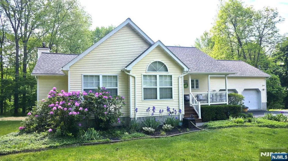 5656 Berkshire Valley Road Jefferson Township, NJ 07438