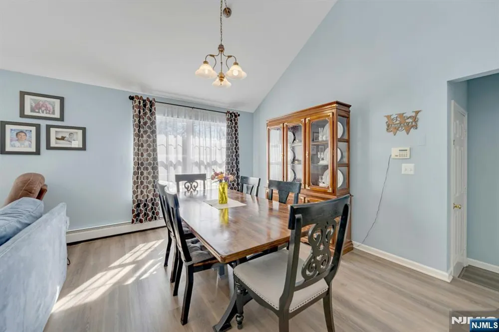 5656 Berkshire Valley Road Jefferson Township, NJ 07438