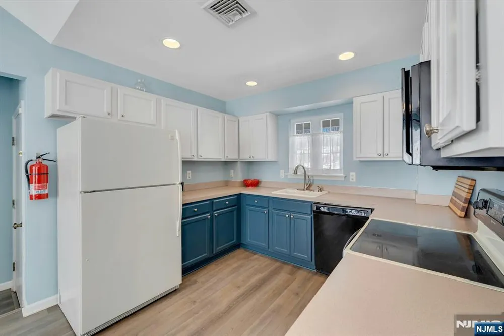 5656 Berkshire Valley Road Jefferson Township, NJ 07438