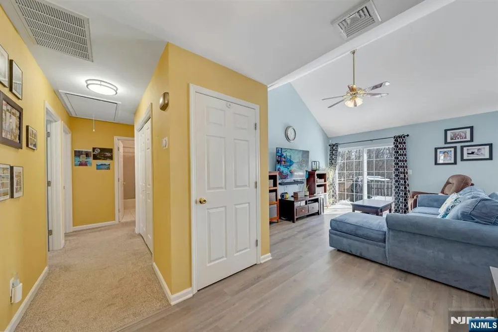 5656 Berkshire Valley Road Jefferson Township, NJ 07438