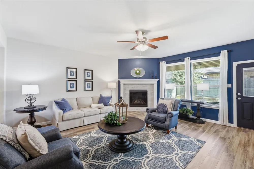 2424 Rooster Lane Northlake, TX 76247