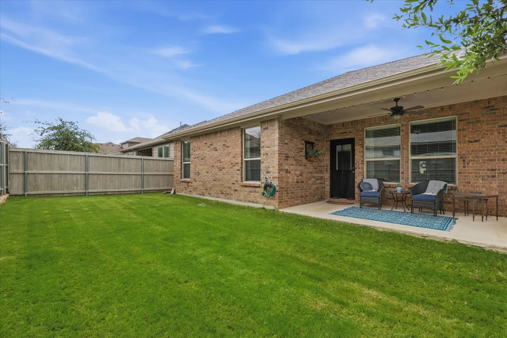 2424 Rooster Lane Northlake, TX 76247