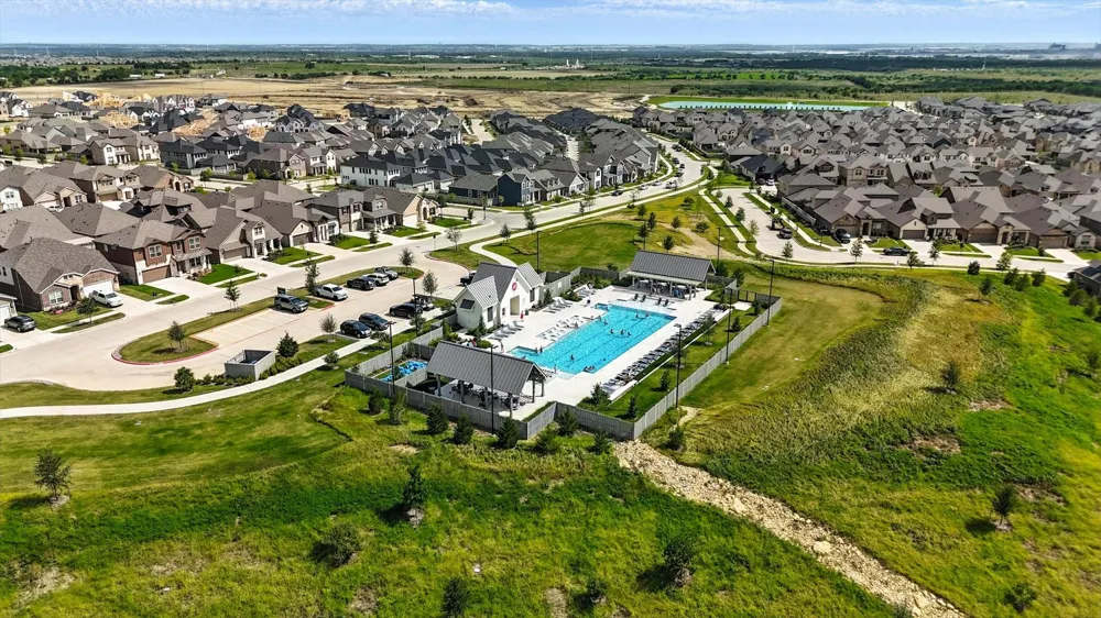 2424 Rooster Lane Northlake, TX 76247