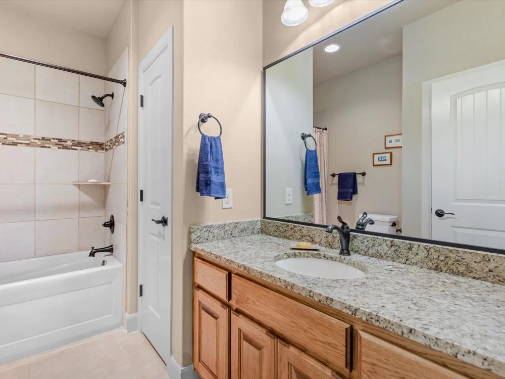 192 Copper Ridge Drive La Vernia, TX 78121