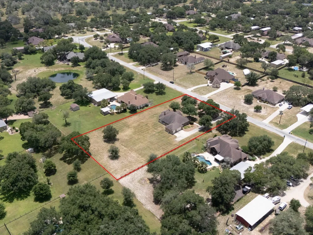 192 Copper Ridge Drive La Vernia, TX 78121