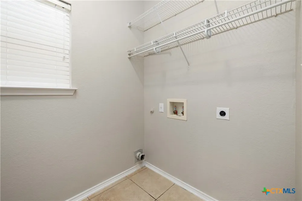 120 Clapboard Run Cibolo, TX 78108