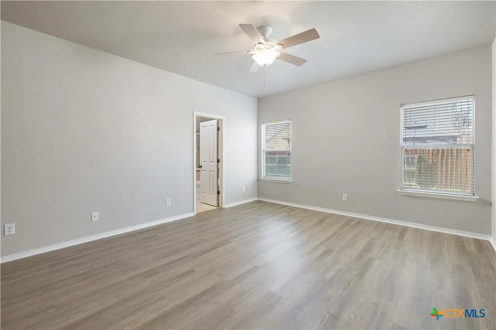 120 Clapboard Run Cibolo, TX 78108