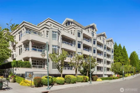 520 6th Avenue #4001
