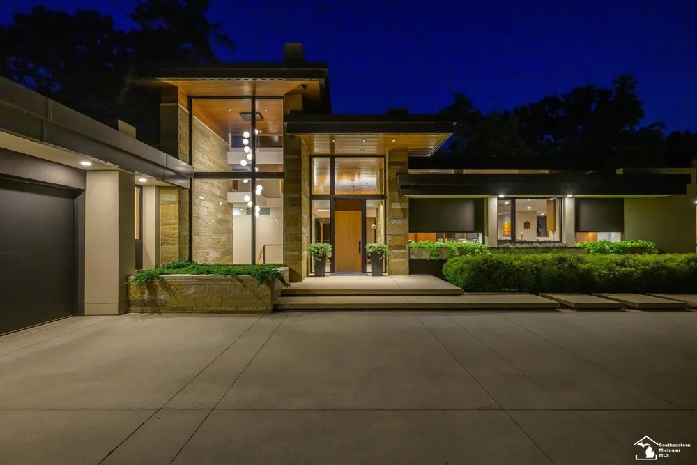 4220 Renshaw Run Bedford Township, MI 48144