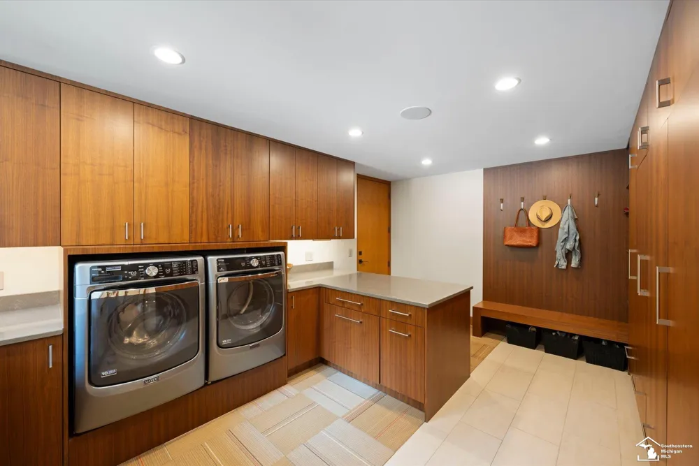 4220 Renshaw Run Bedford Township, MI 48144