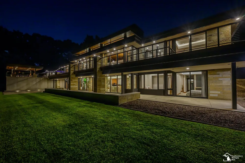 4220 Renshaw Run Bedford Township, MI 48144
