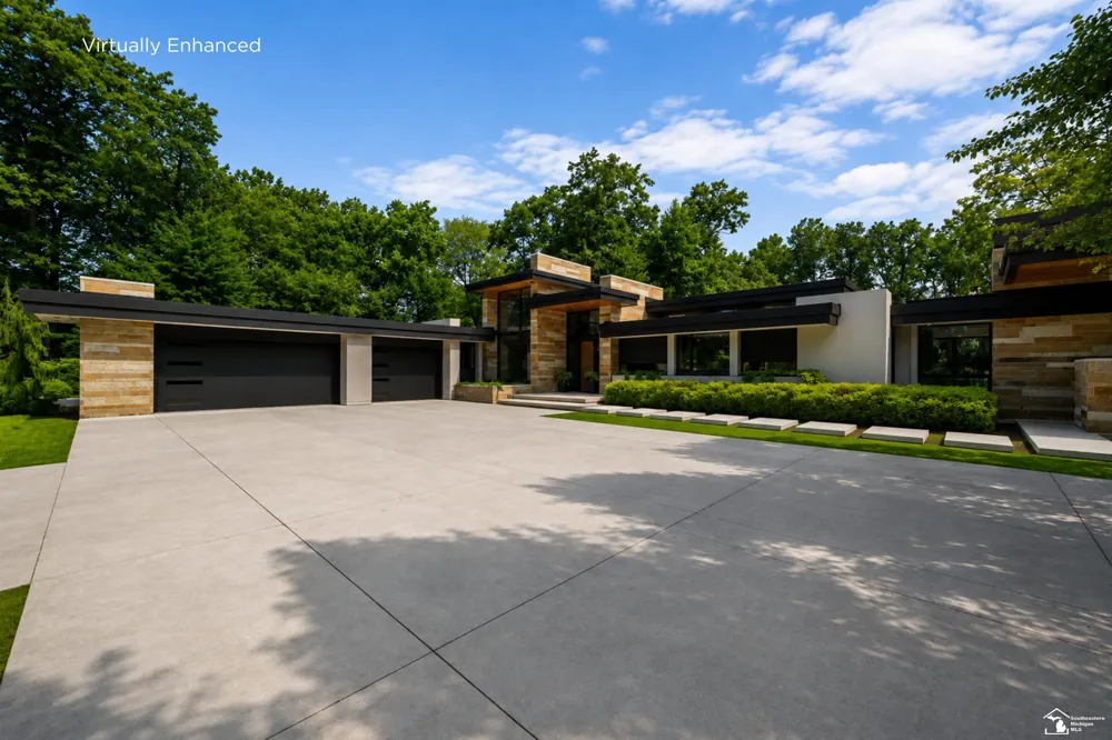 4220 Renshaw Run Bedford Township, MI 48144