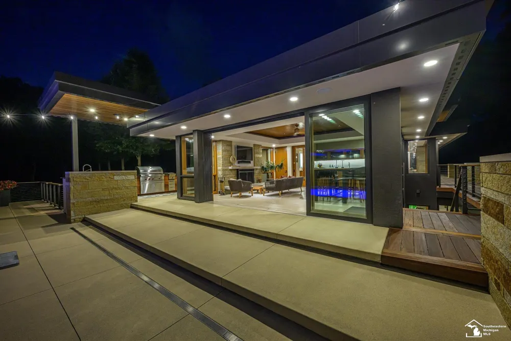 4220 Renshaw Run Bedford Township, MI 48144