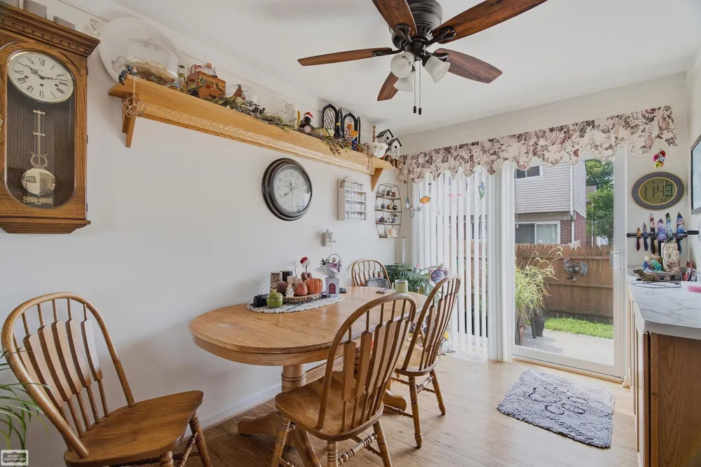 25842 Jeanette Court Street Roseville City, MI 48066