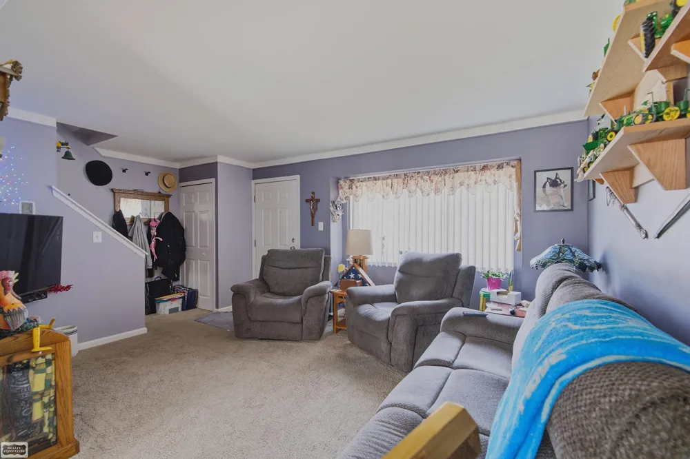25842 Jeanette Court Street Roseville City, MI 48066