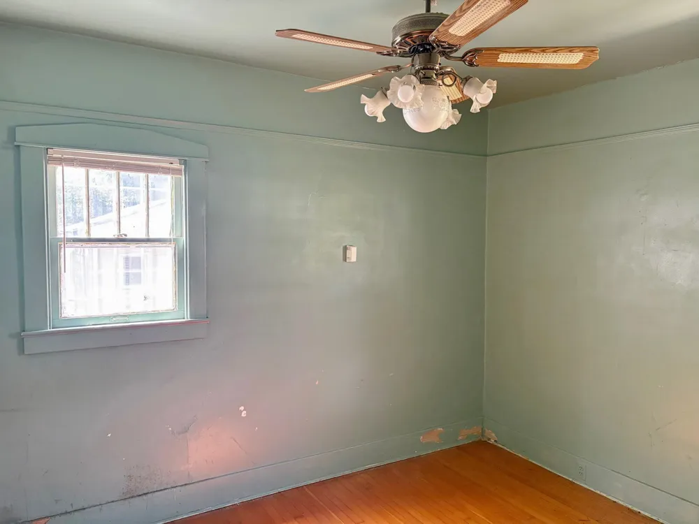 334 E Baltimore Boulevard Flint City, MI 48505