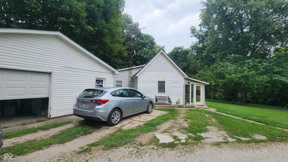 309 Water Hillsboro, IN 47949