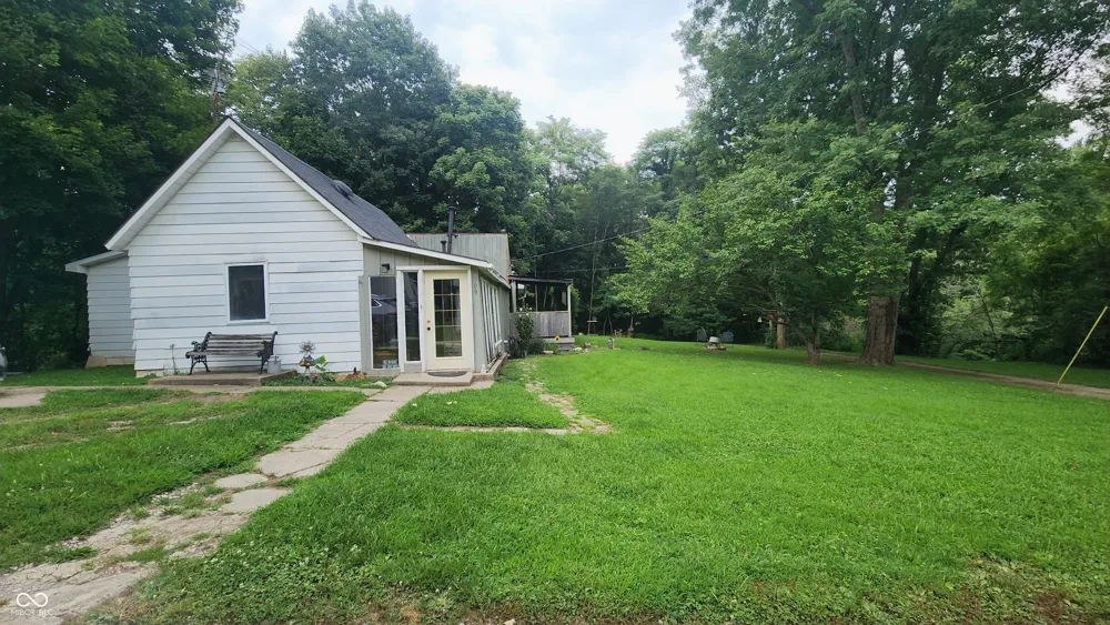 309 Water Hillsboro, IN 47949
