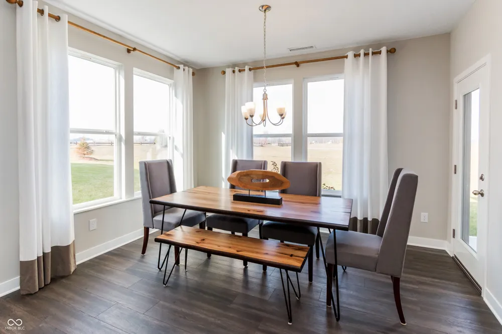 194 Riley Rae Way McCordsville, IN 46055