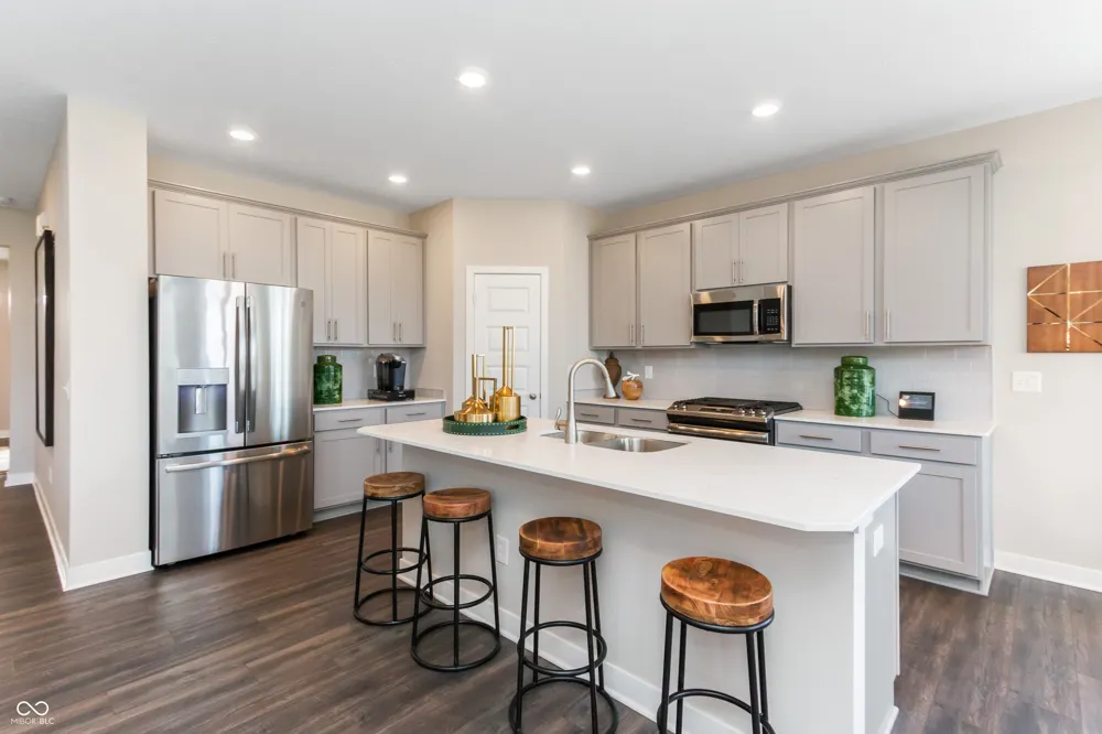 194 Riley Rae Way McCordsville, IN 46055