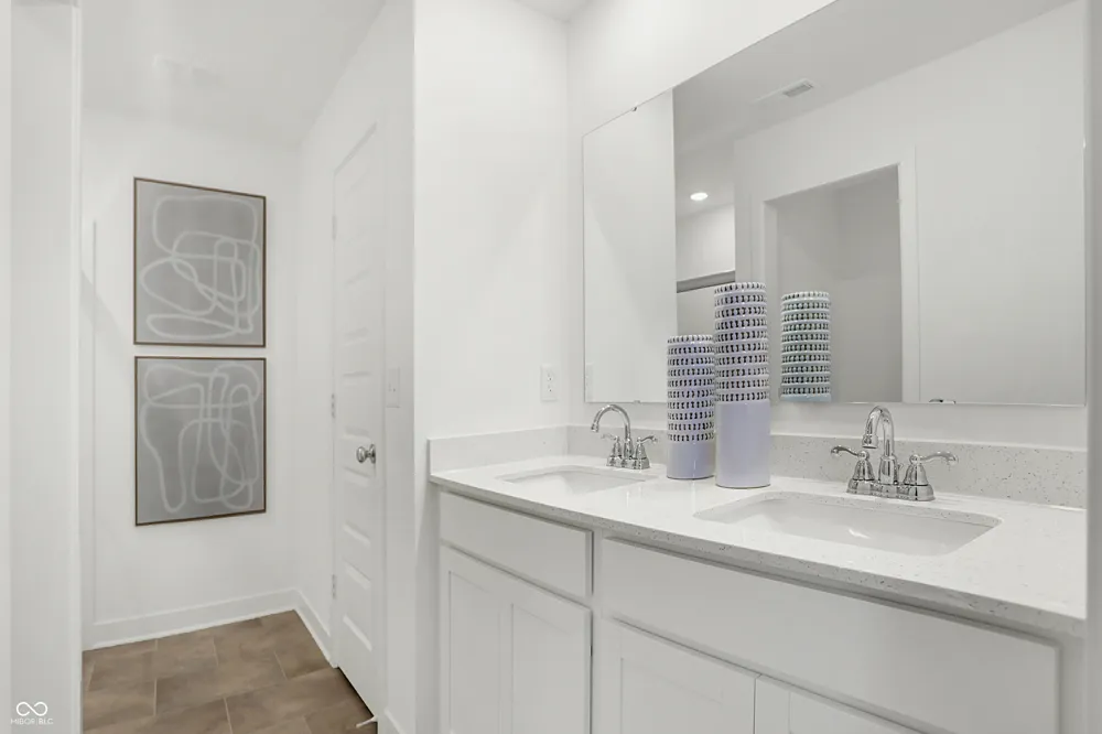 2414 Argentum Springs Drive Avon, IN 46123