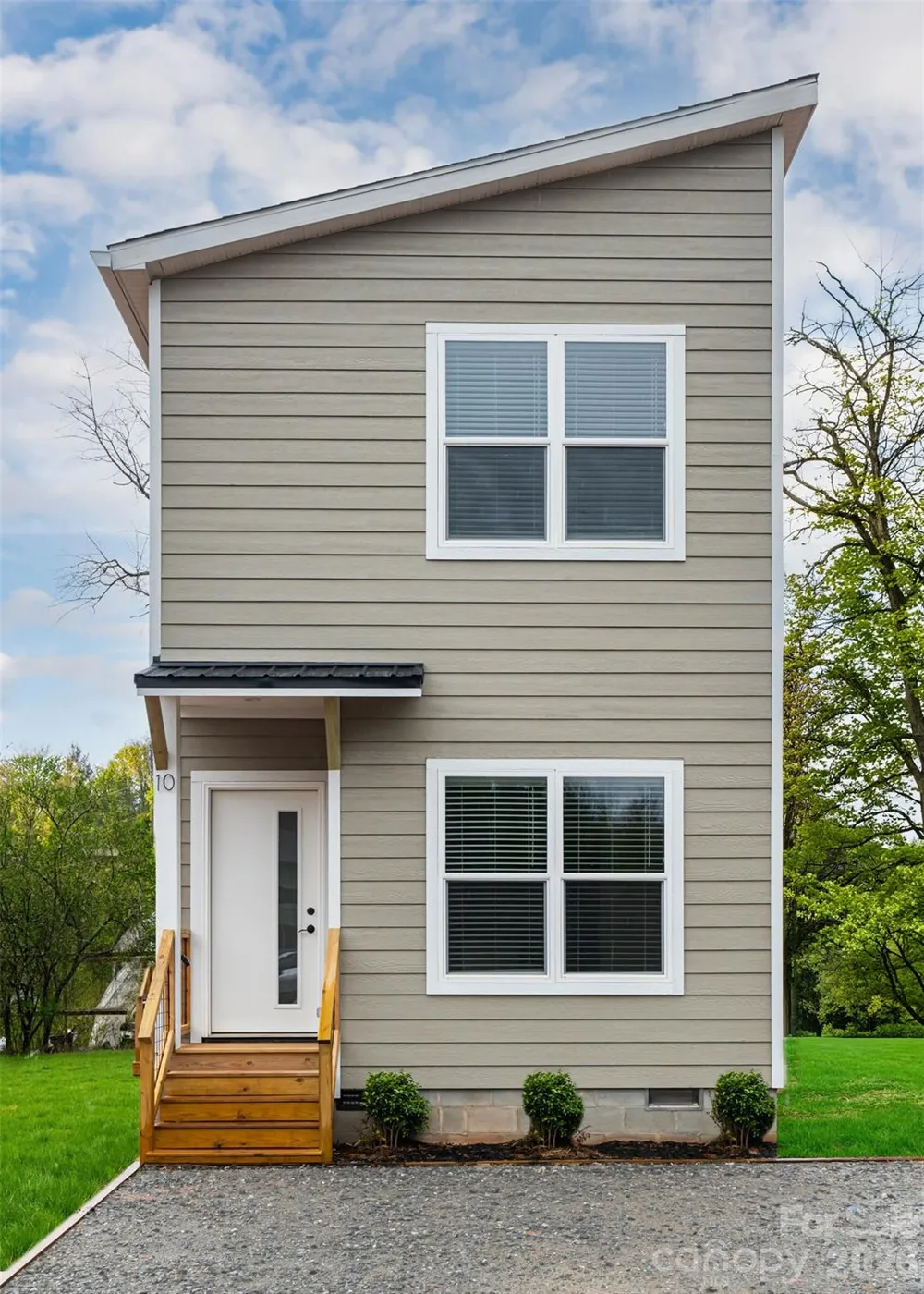 4 & 10 Wyndom Lane Asheville, NC 28805