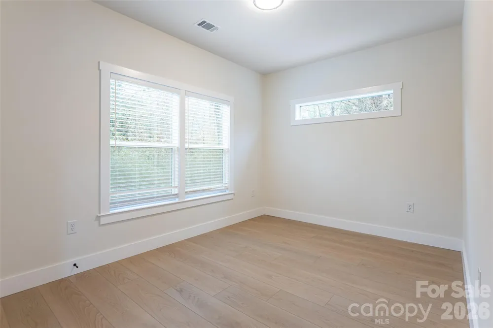 4 & 10 Wyndom Lane Asheville, NC 28805