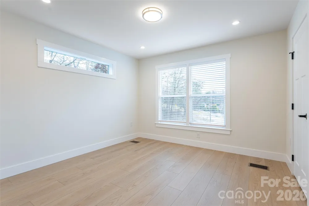 4 & 10 Wyndom Lane Asheville, NC 28805