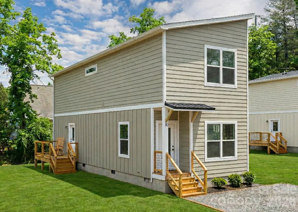 4 & 10 Wyndom Lane Asheville, NC 28805