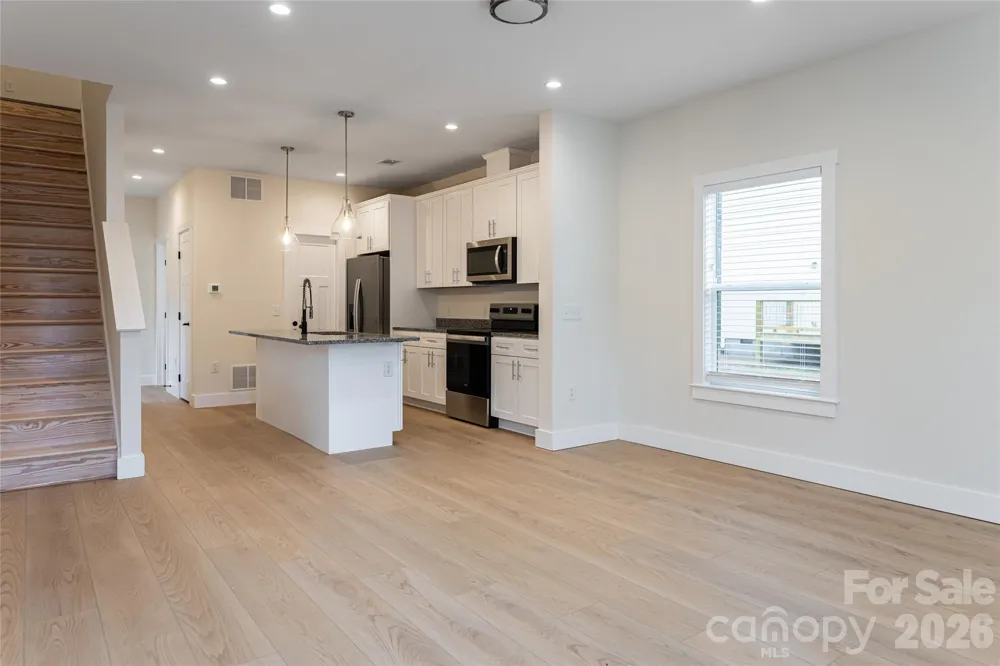4 & 10 Wyndom Lane Asheville, NC 28805