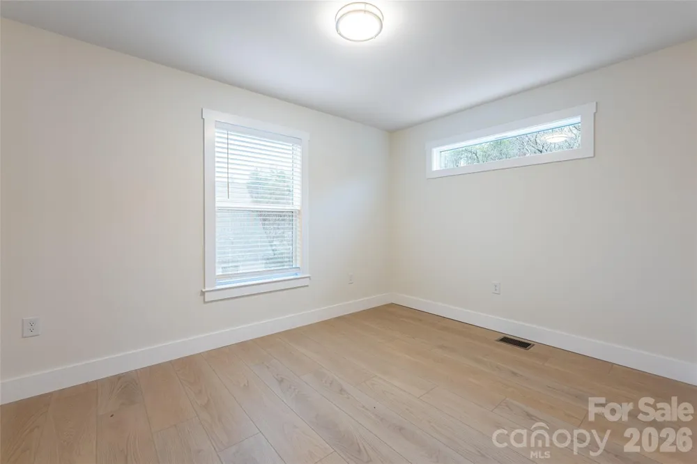 4 & 10 Wyndom Lane Asheville, NC 28805