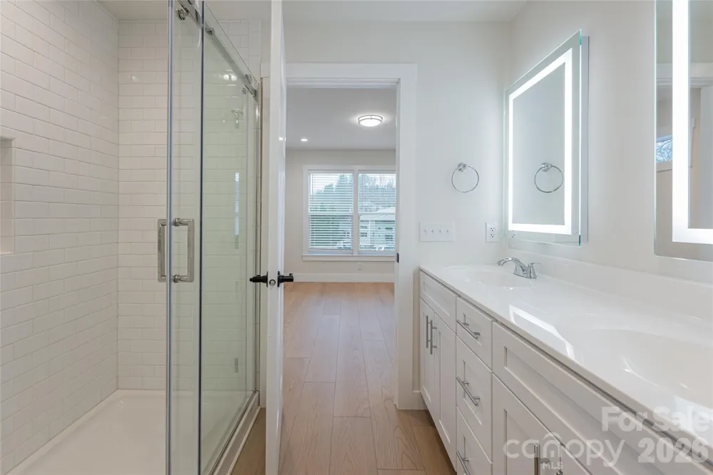 4 & 10 Wyndom Lane Asheville, NC 28805