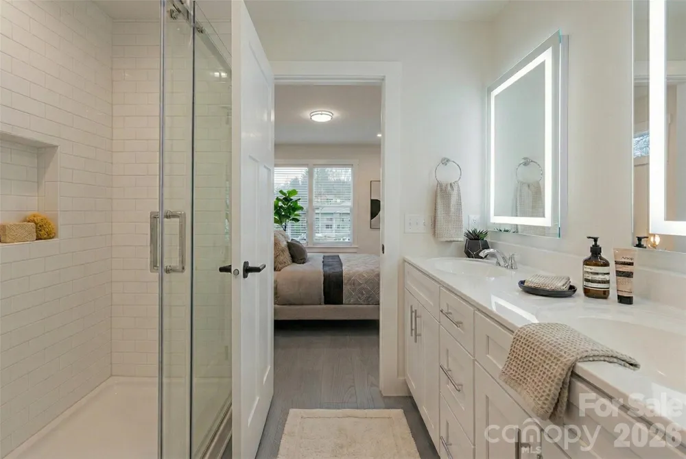 4 & 10 Wyndom Lane Asheville, NC 28805