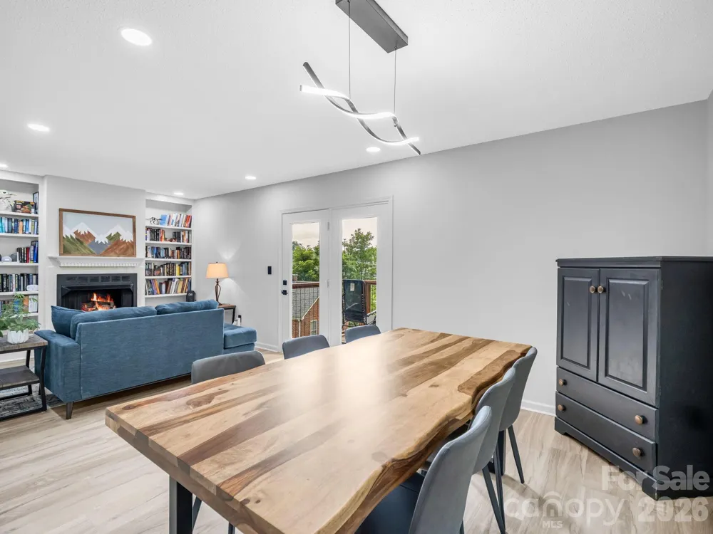 89 Hillview Circle Brevard, NC 28712