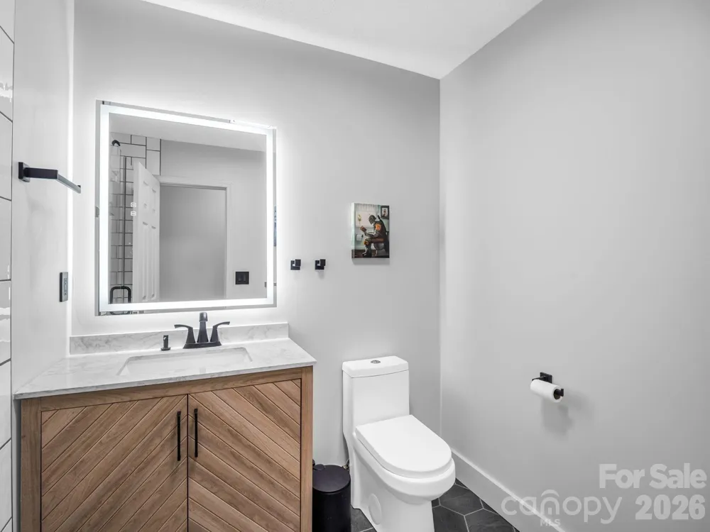 89 Hillview Circle Brevard, NC 28712