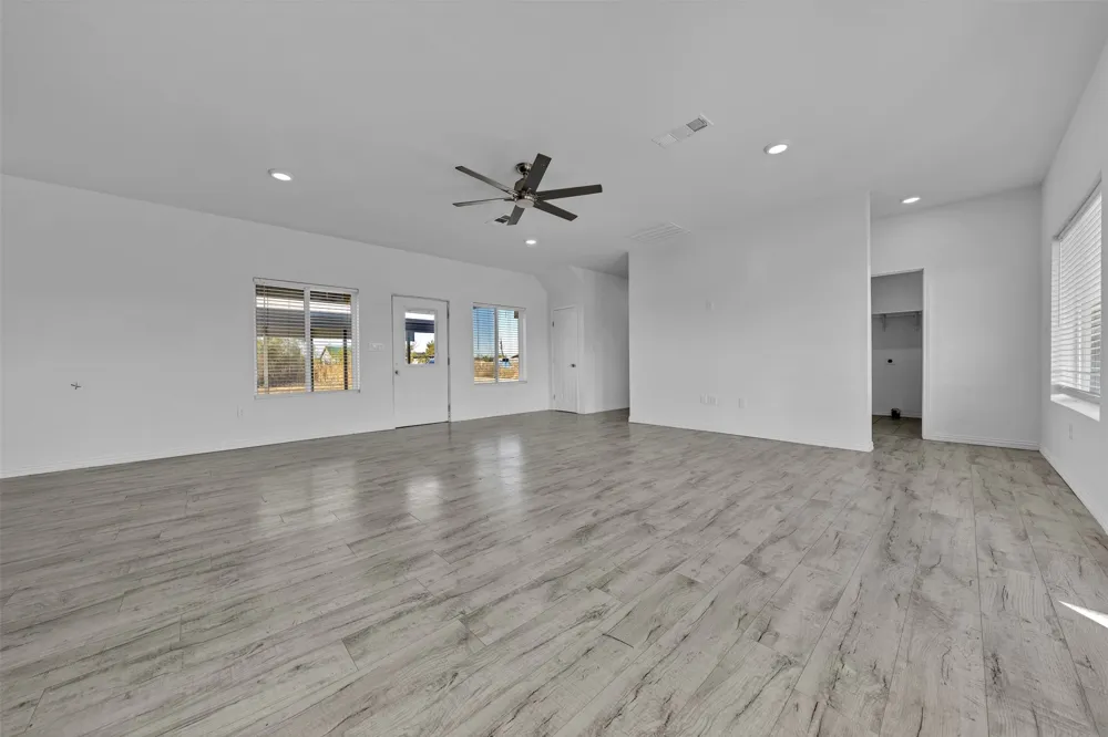 9268 Norrell Road Venus, TX 76084