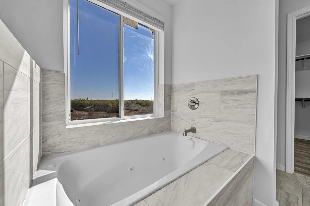 9268 Norrell Road Venus, TX 76084