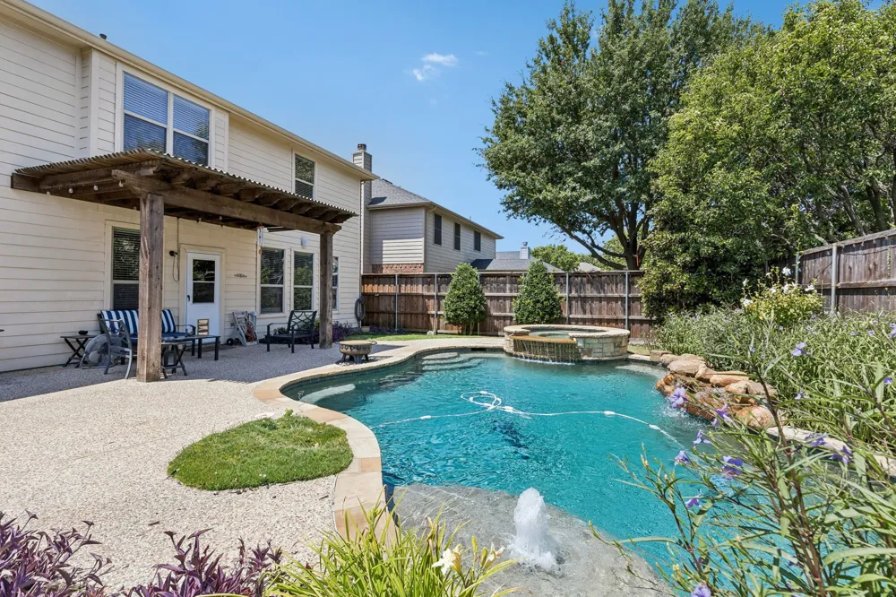 5804 Silver Leaf Drive McKinney, TX 75070