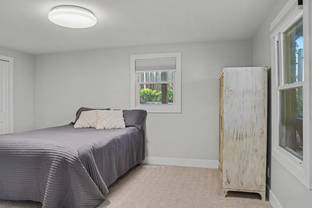 2915 Woodhams Avenue Portage, MI 49002