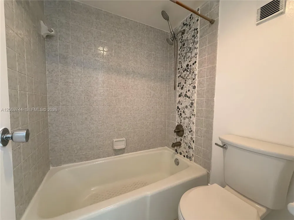 4004 SW 68th Ln #17-J Miramar, FL 33023