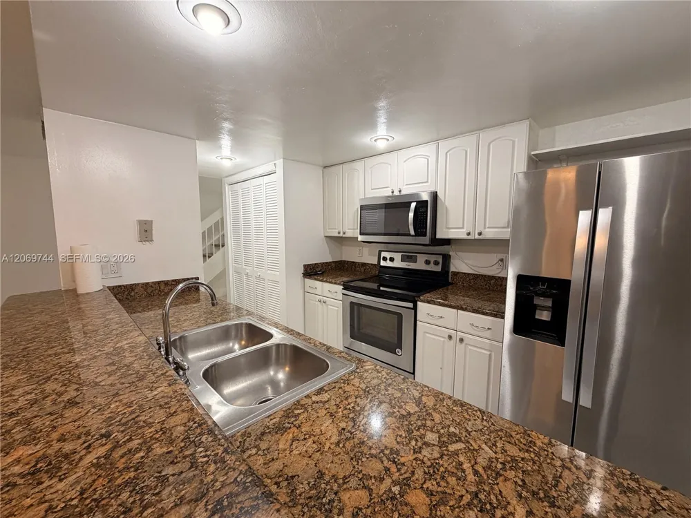 4004 SW 68th Ln #17-J Miramar, FL 33023