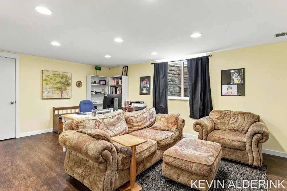 1305 Augusta Court W Holland City, MI 49423