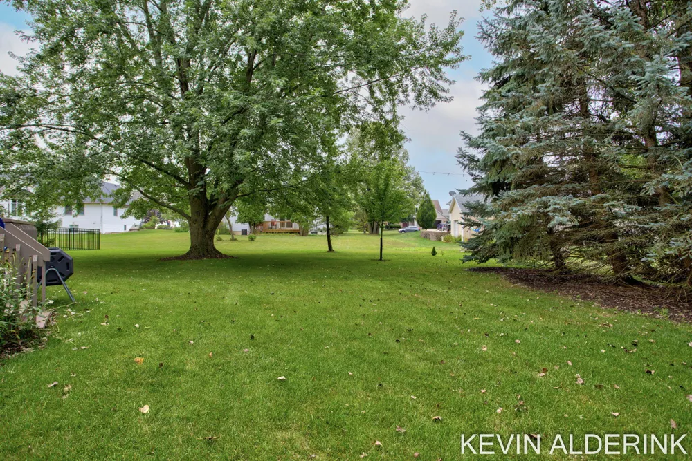 1305 Augusta Court W Holland City, MI 49423