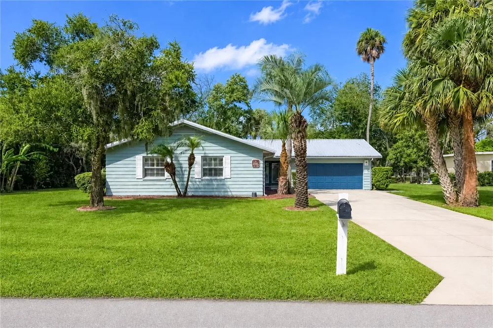 2178 WATERSEDGE DRIVE Crystal River, FL 34429