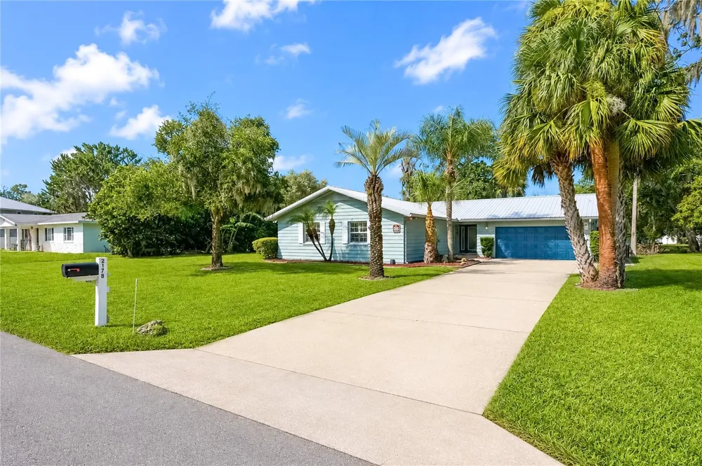 2178 WATERSEDGE DRIVE Crystal River, FL 34429