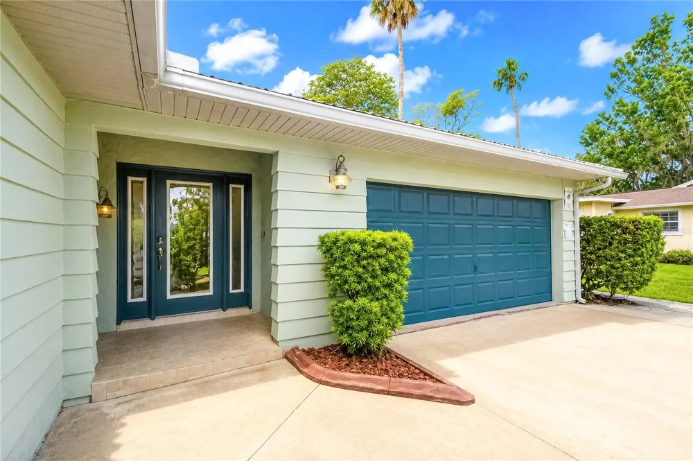 2178 WATERSEDGE DRIVE Crystal River, FL 34429