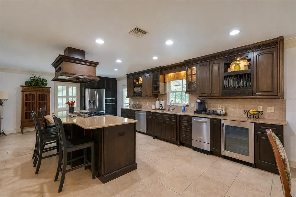 2178 WATERSEDGE DRIVE Crystal River, FL 34429