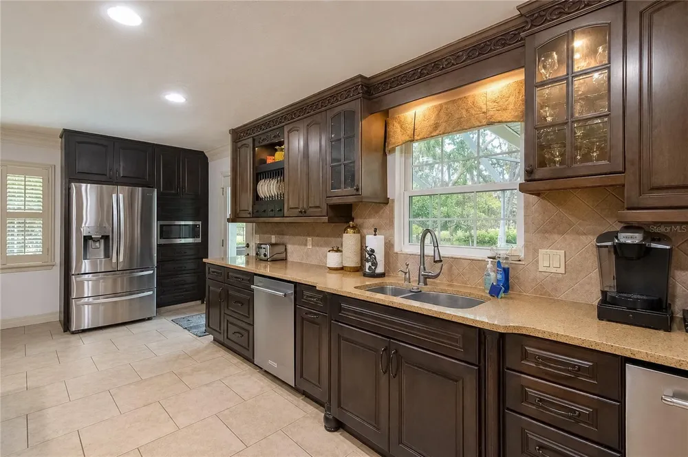 2178 WATERSEDGE DRIVE Crystal River, FL 34429