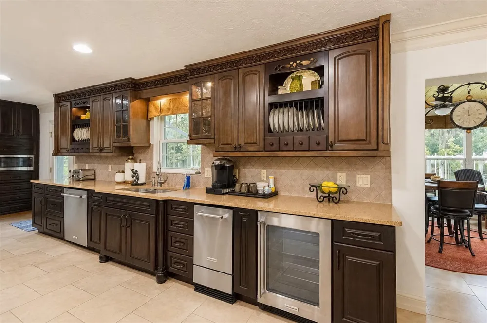 2178 WATERSEDGE DRIVE Crystal River, FL 34429